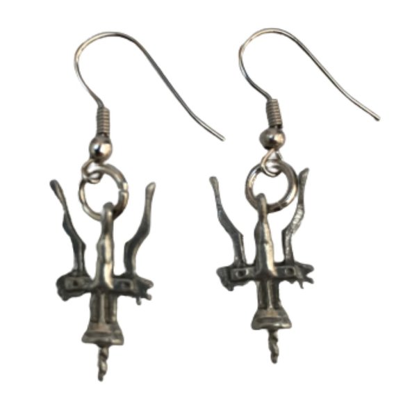 Bottle Opener Silver Cork Screw Fun Dangle Earring - Picture 3 of 4